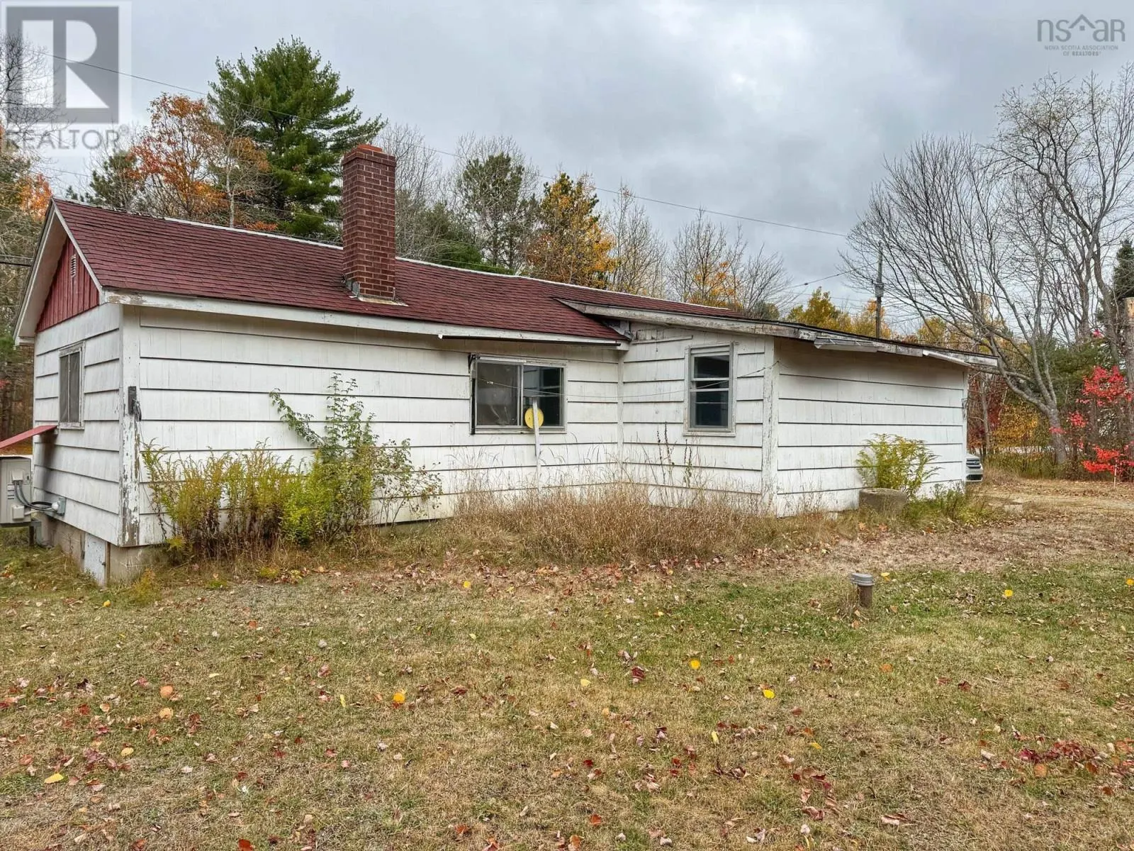 9932 Highway 201