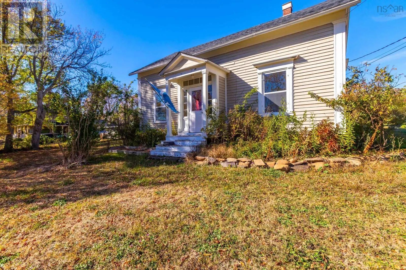1611 Granville Road