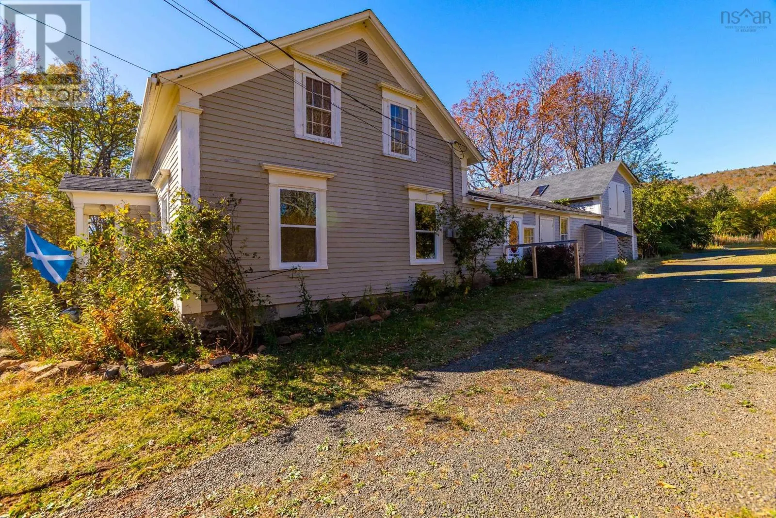1611 Granville Road