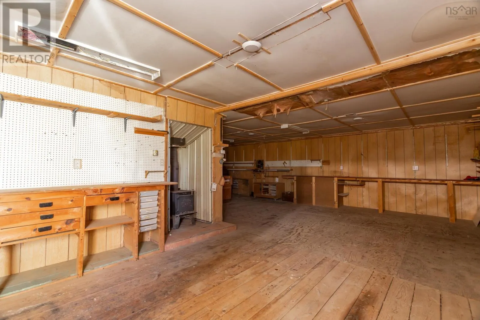1611 Granville Road