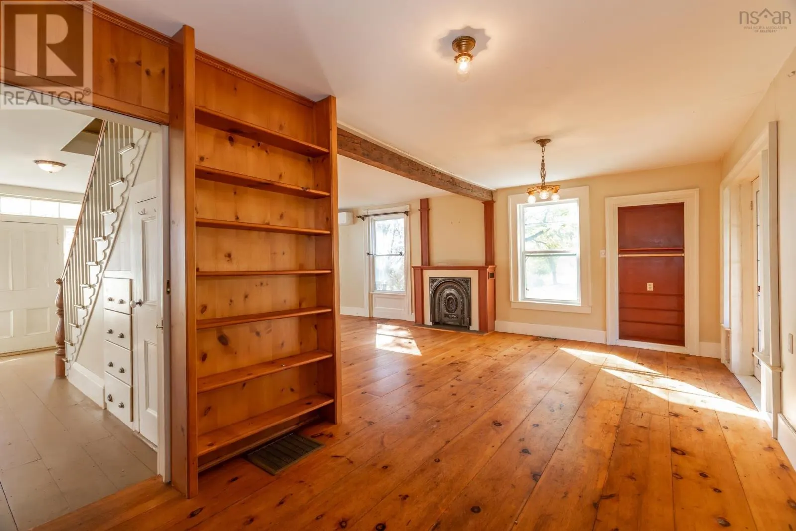 1611 Granville Road