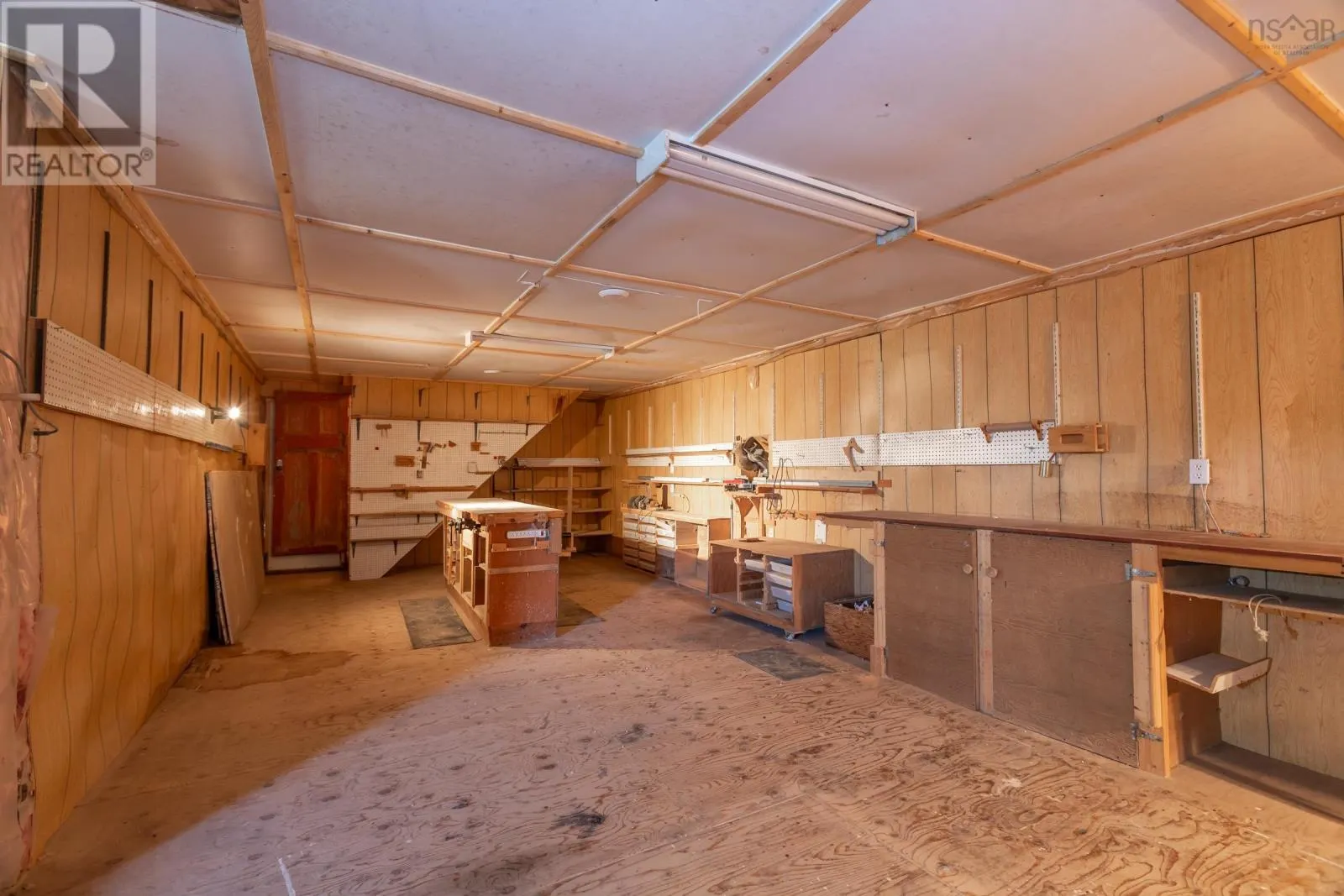 1611 Granville Road