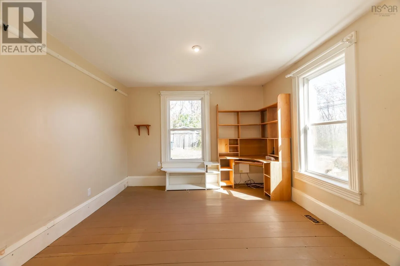 1611 Granville Road