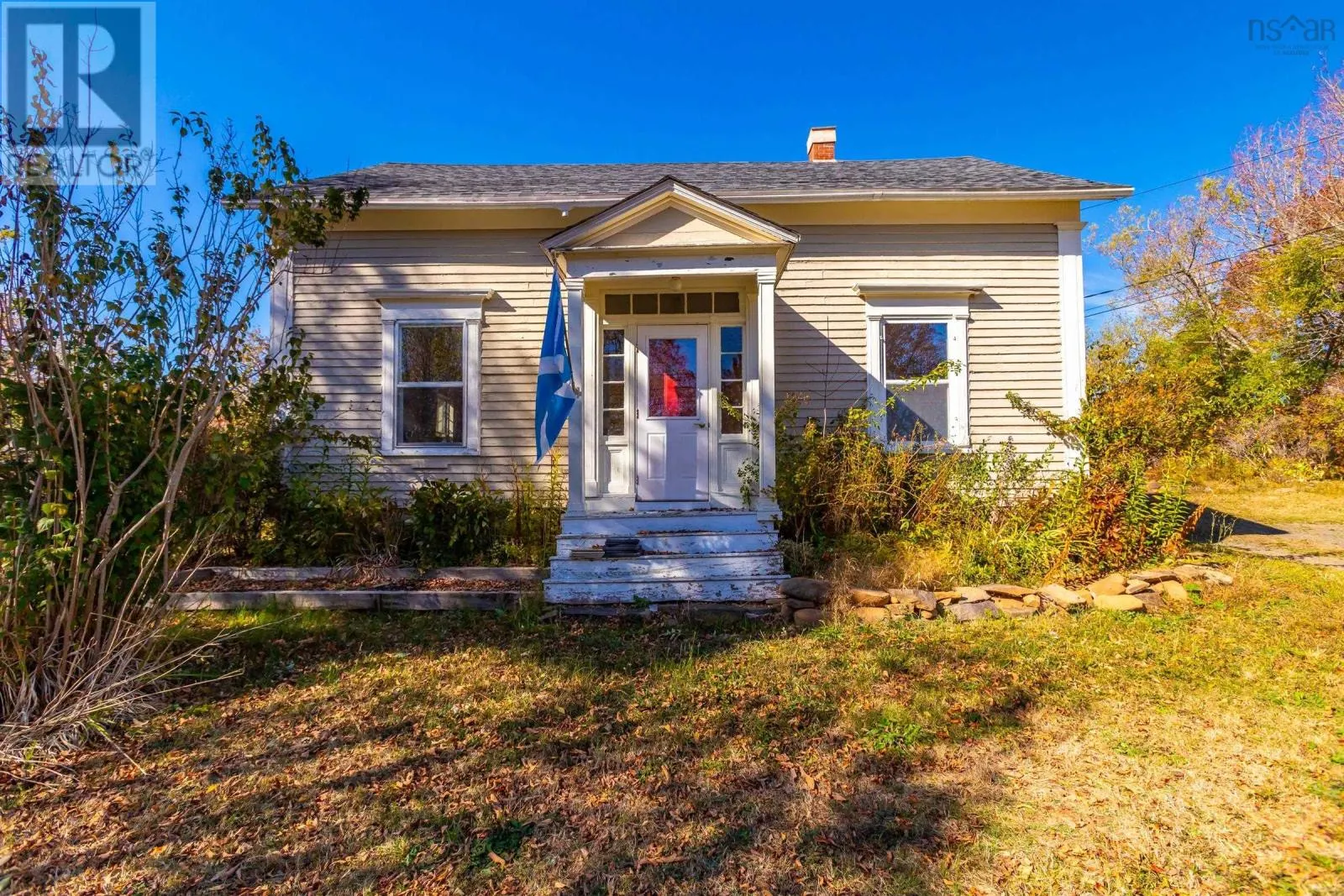 1611 Granville Road
