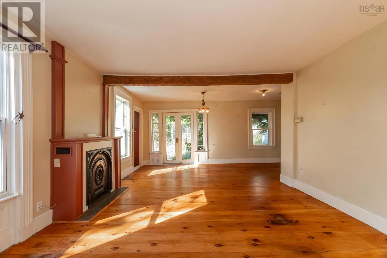 1611 Granville Road