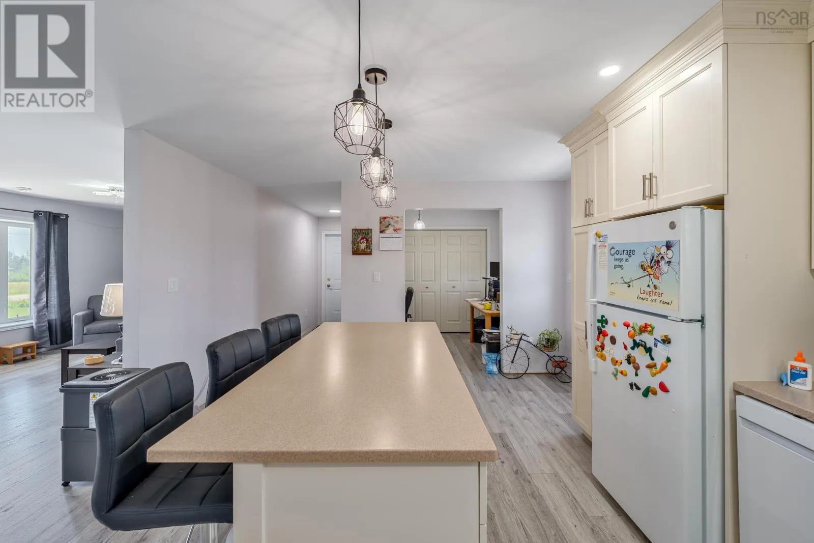 12 Bear Cove Road