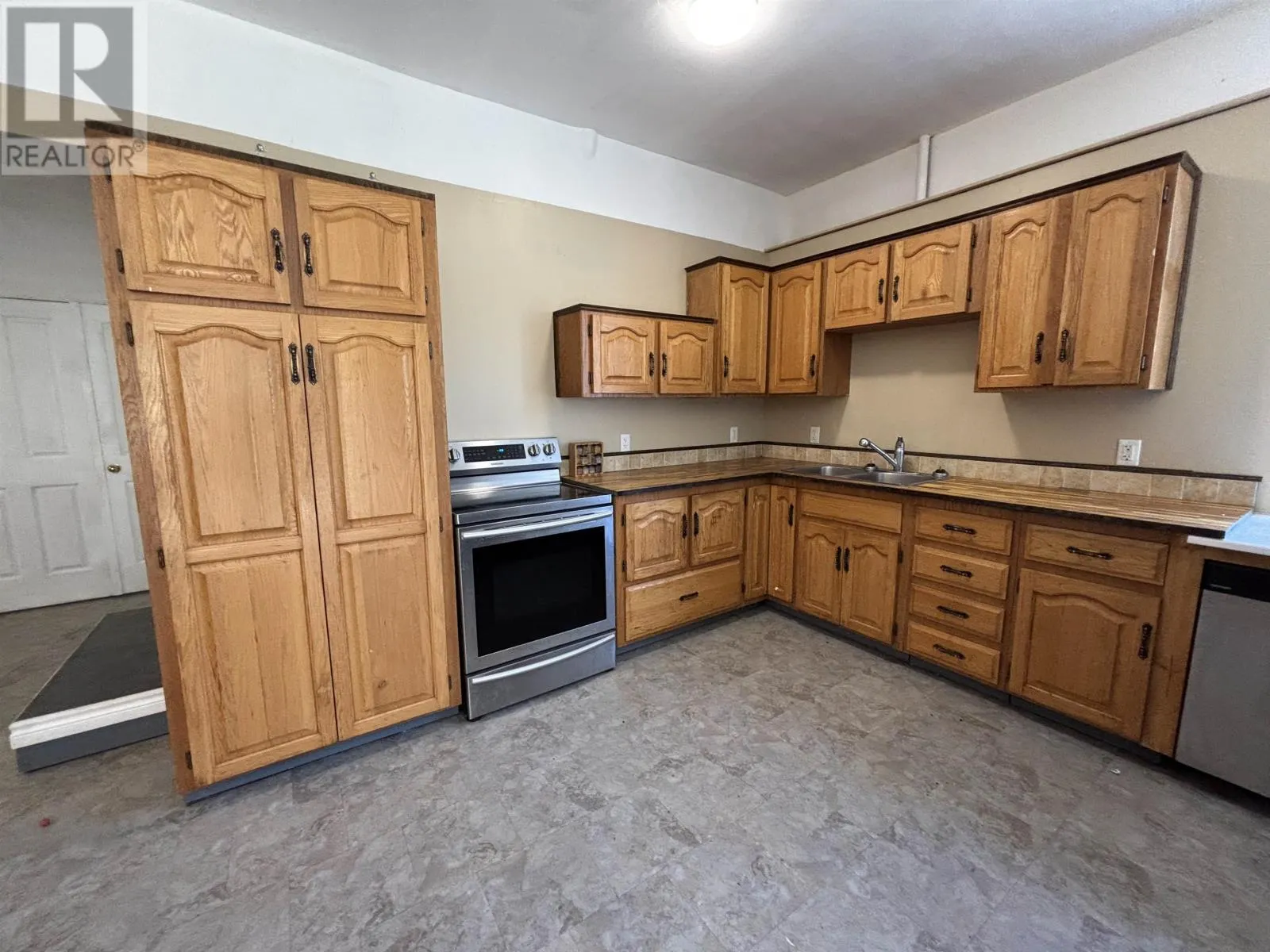 980 Canoe Cove Road|RTE 19A