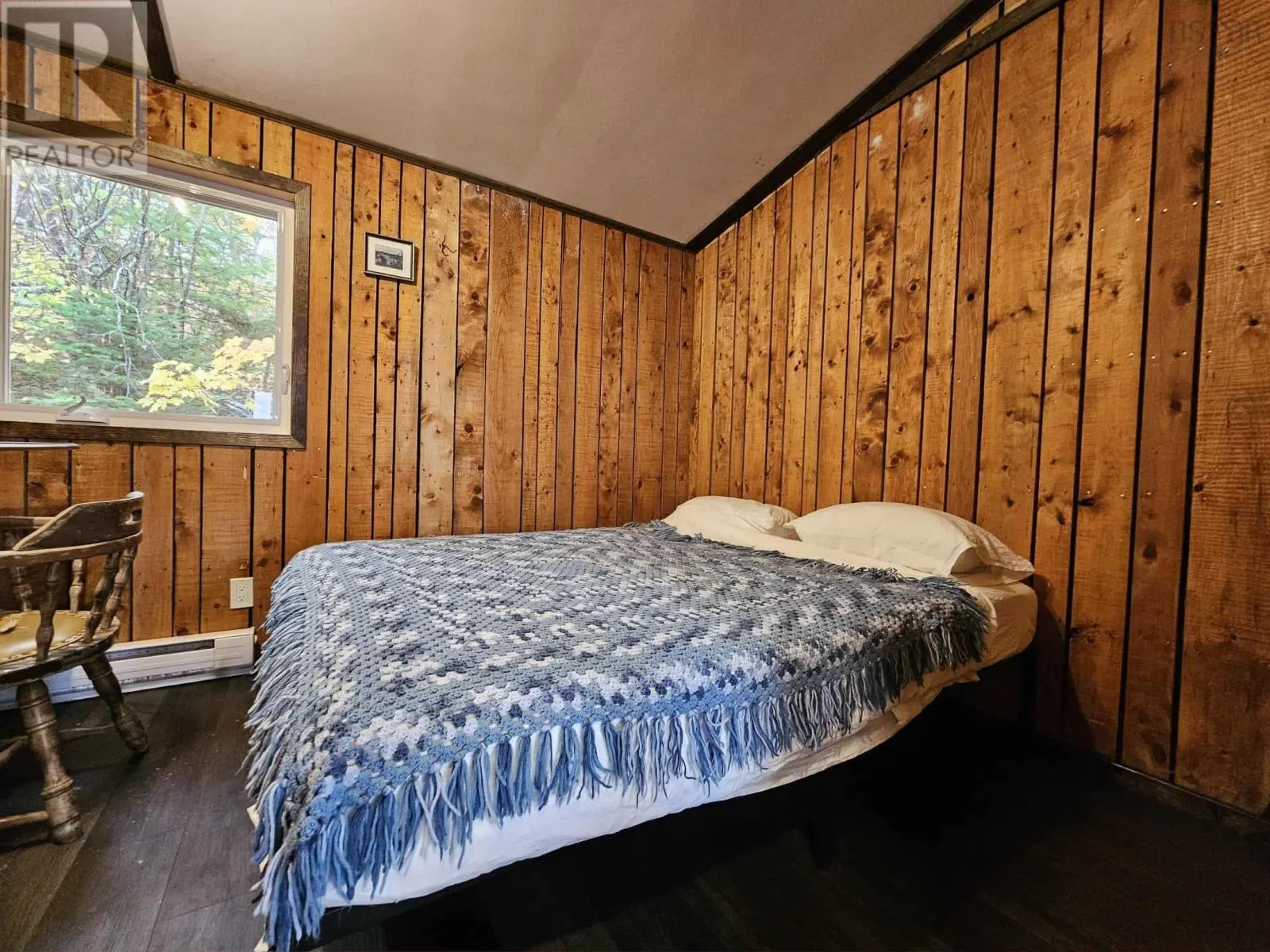 1127 Lake Road