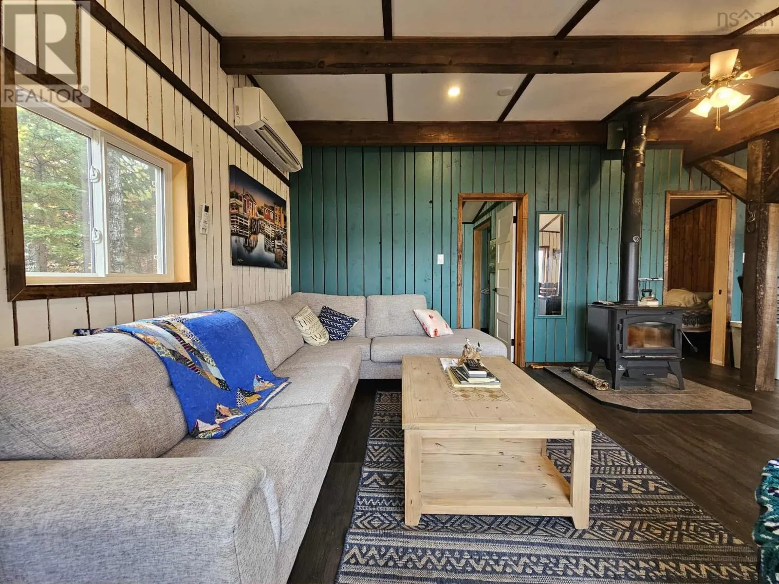 1127 Lake Road