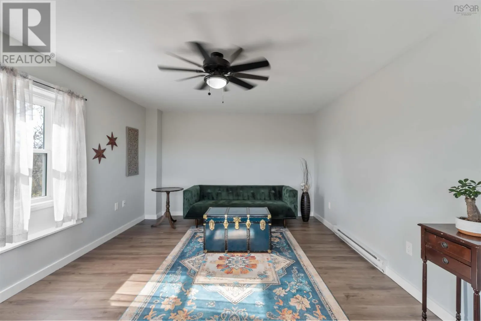 8513 Highway 1