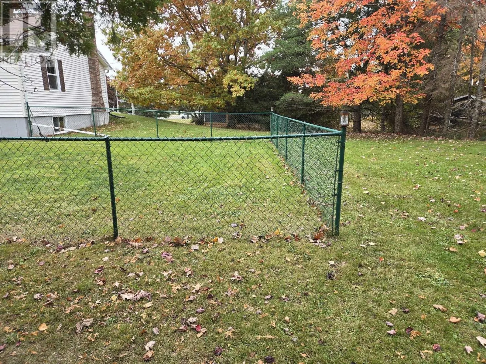 49 Second Court