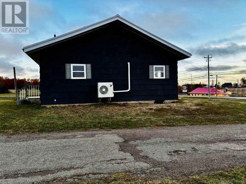 3363 Brackley Point Road