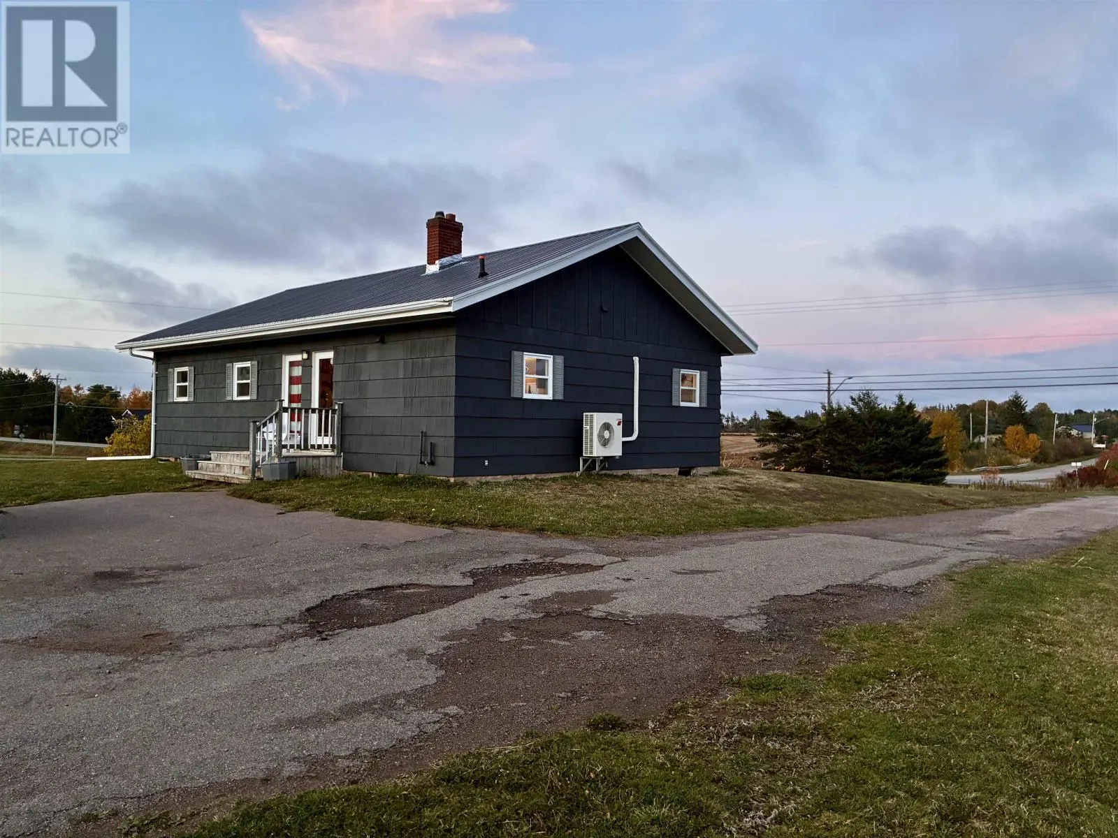 3363 Brackley Point Road