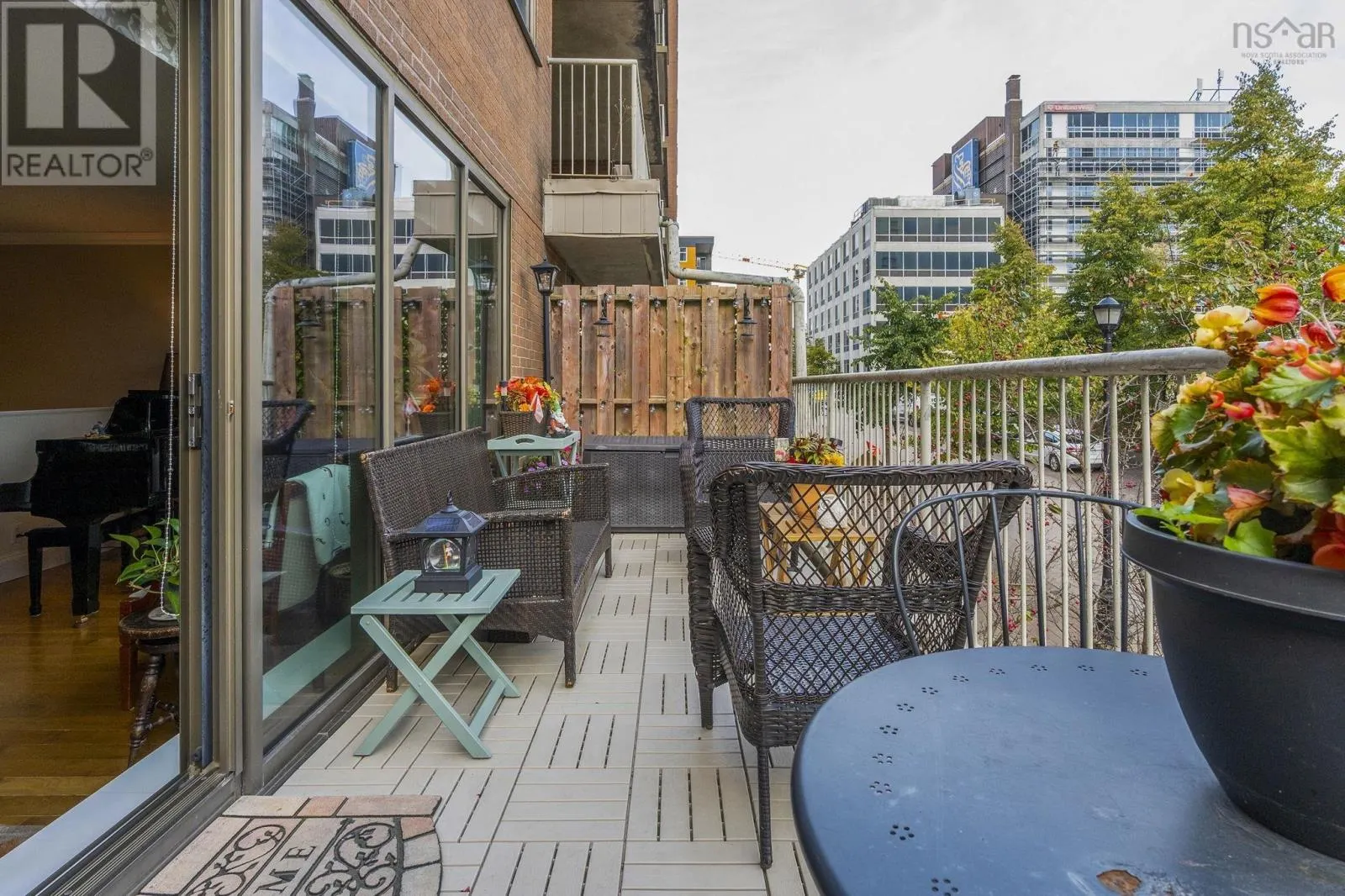 110 1 Prince Street
