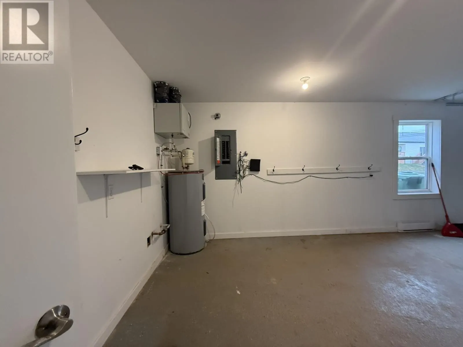 37 Abegweit Lane