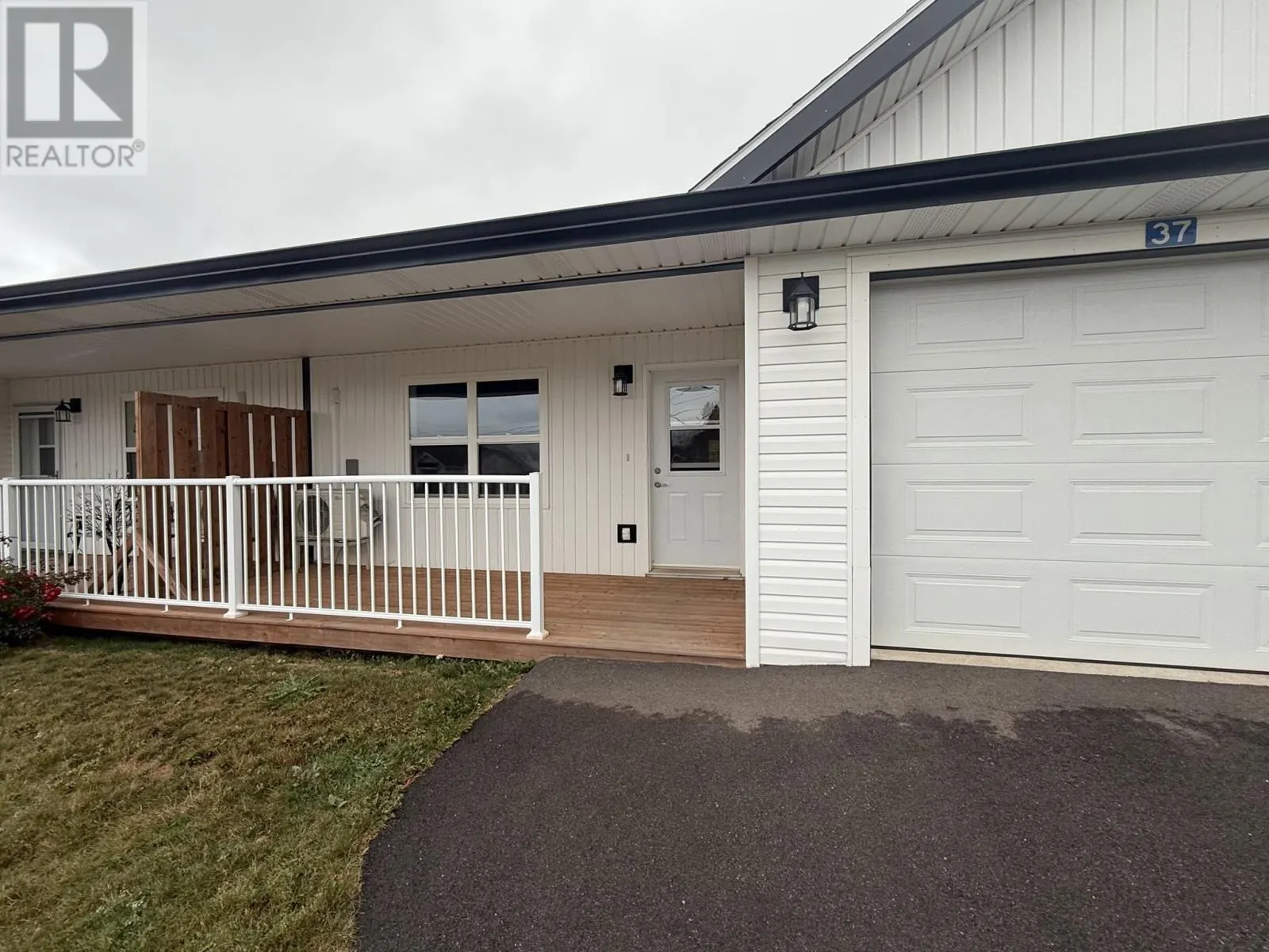 37 Abegweit Lane