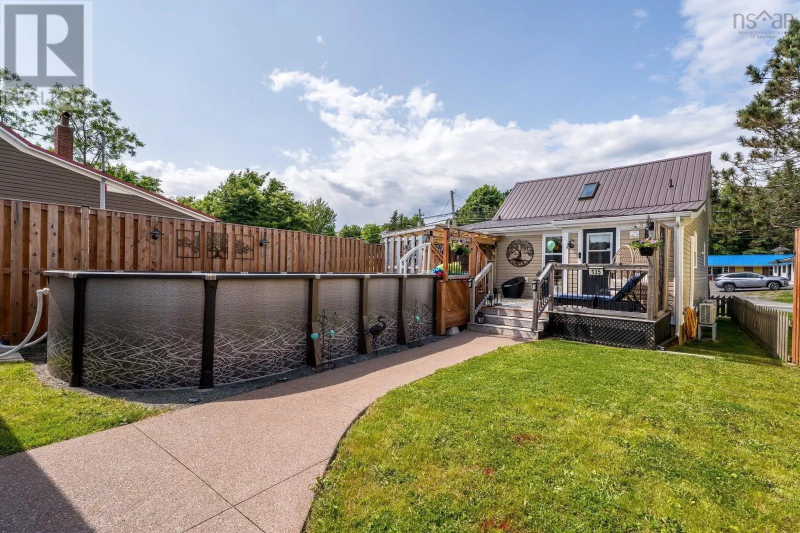 135 West River Road