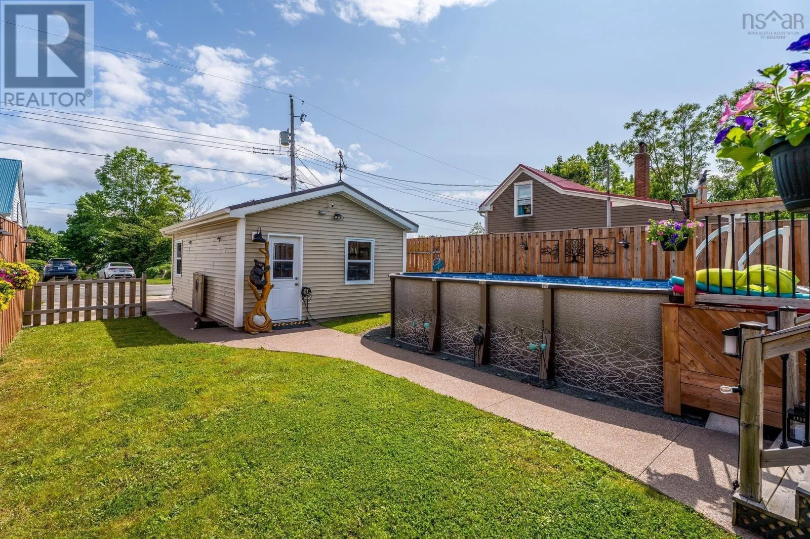 135 West River Road