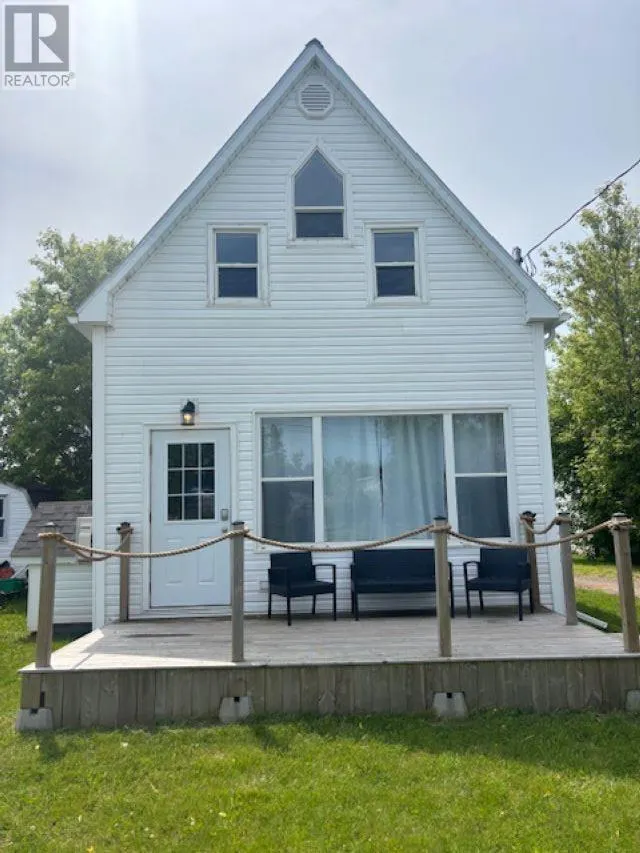 102 Richmond Street