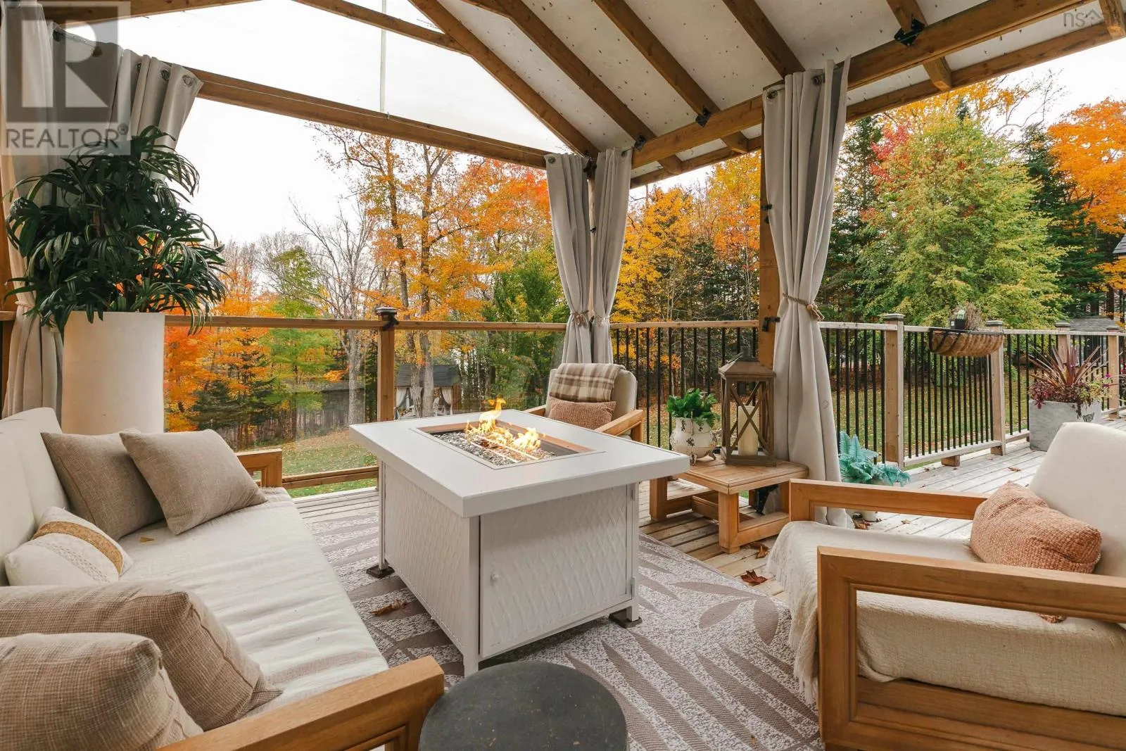 390 Gleneagles Drive