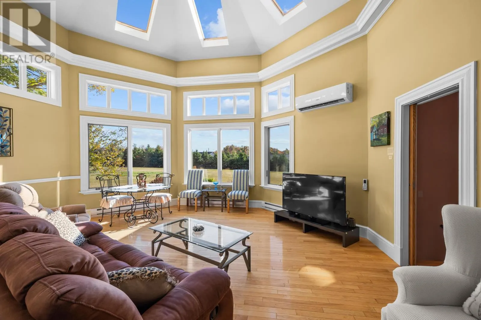 203 Ferry Road