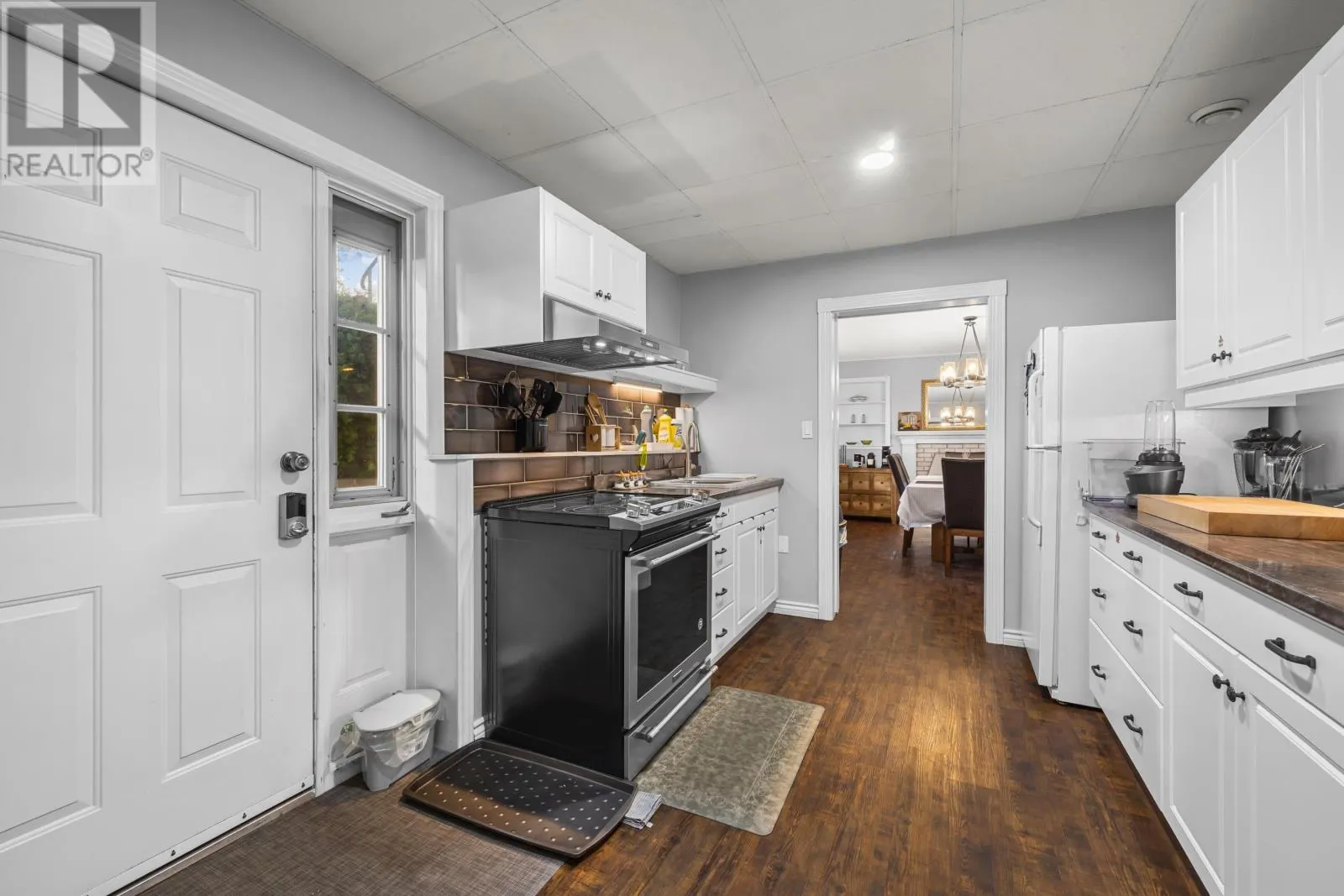 203 Ferry Road