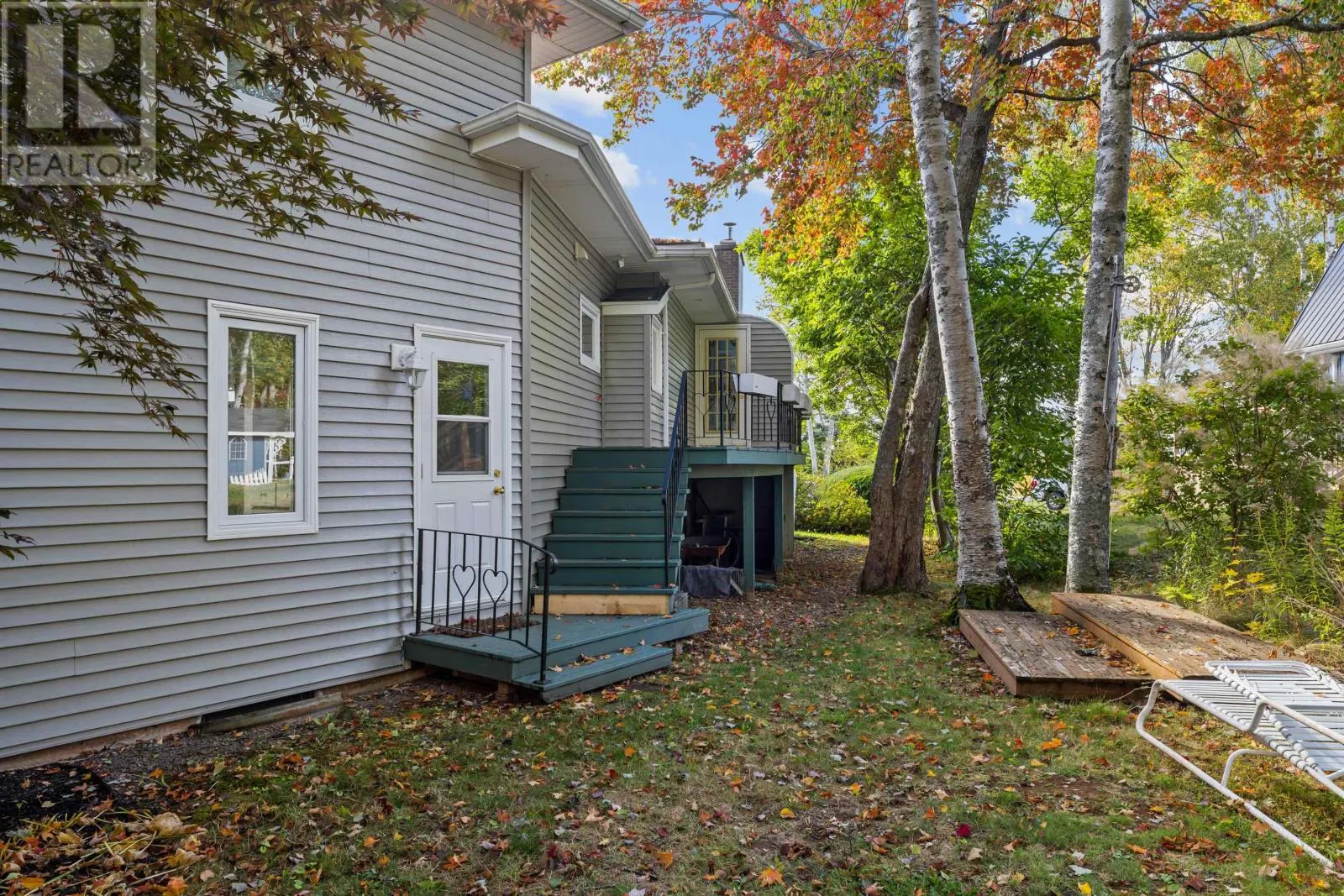 203 Ferry Road
