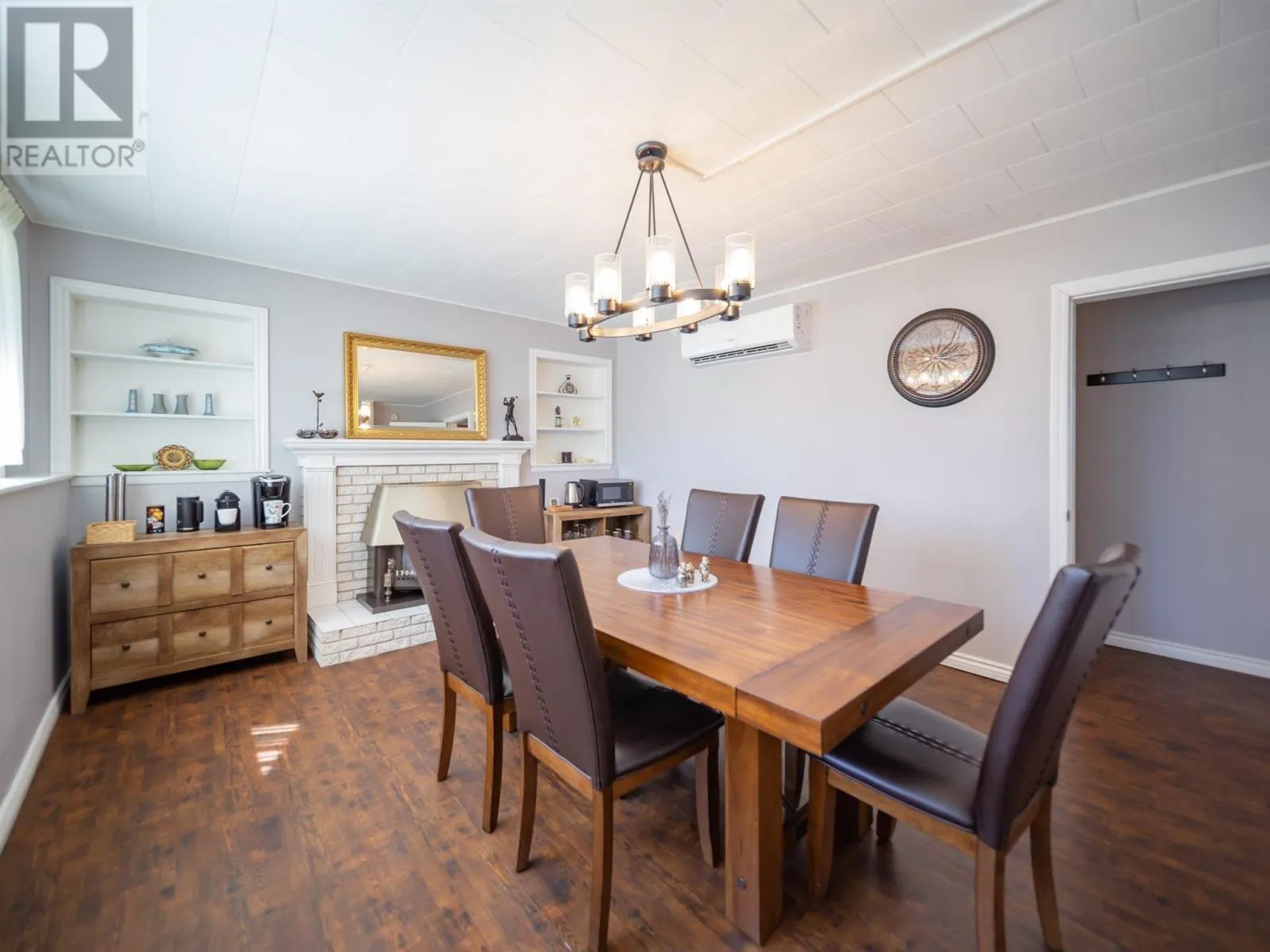203 Ferry Road