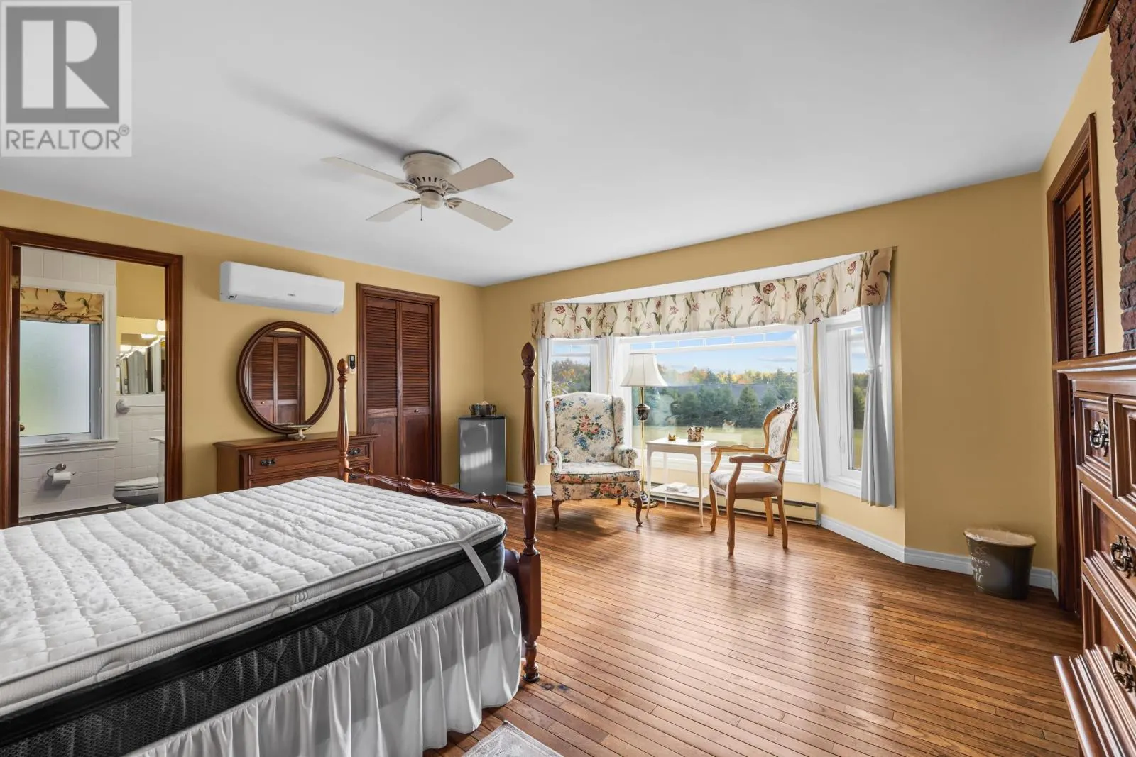 203 Ferry Road