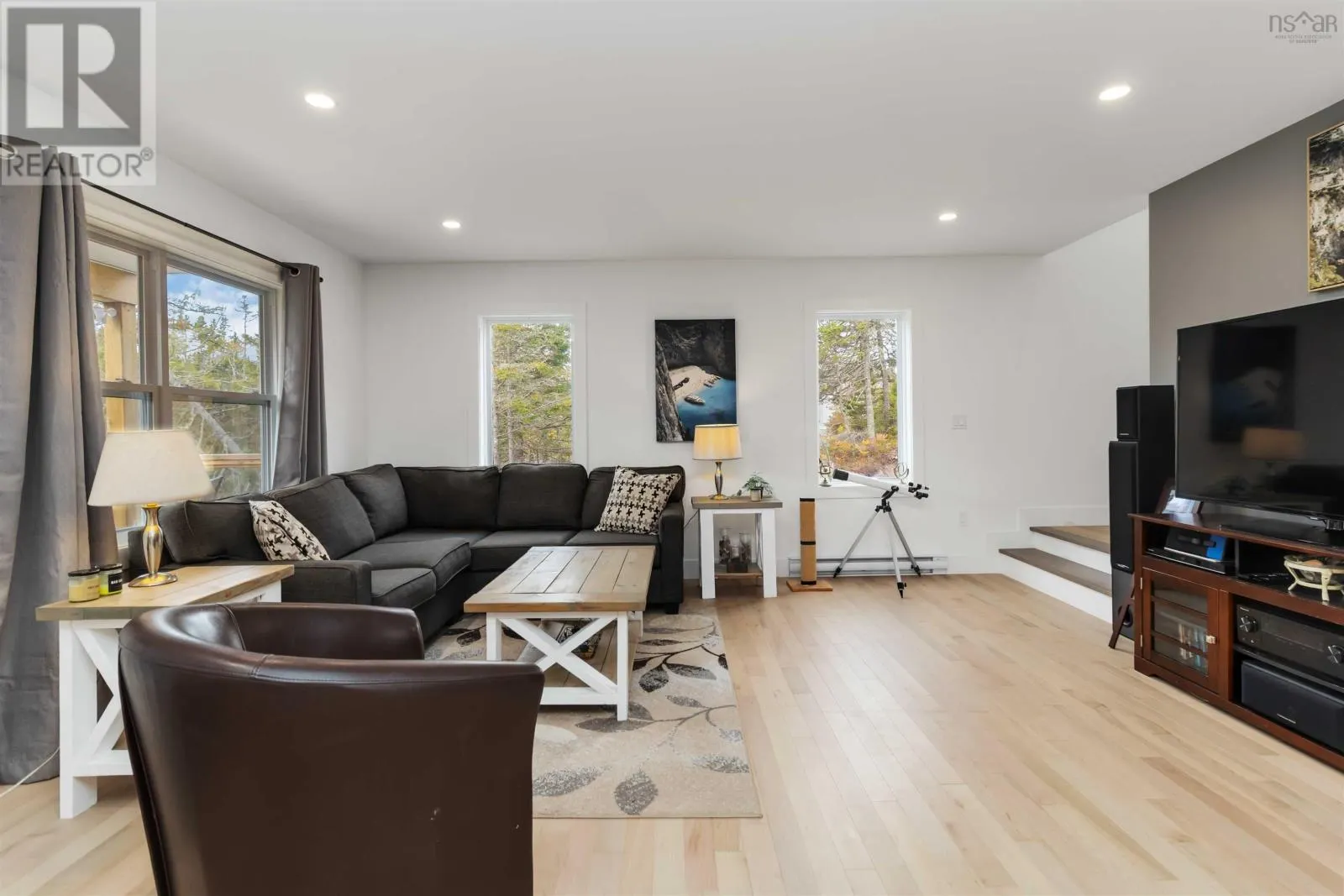 136 Middle Village Road