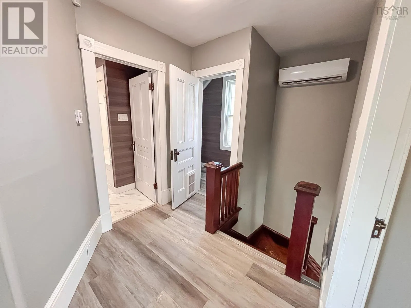 186 Dufferin Street