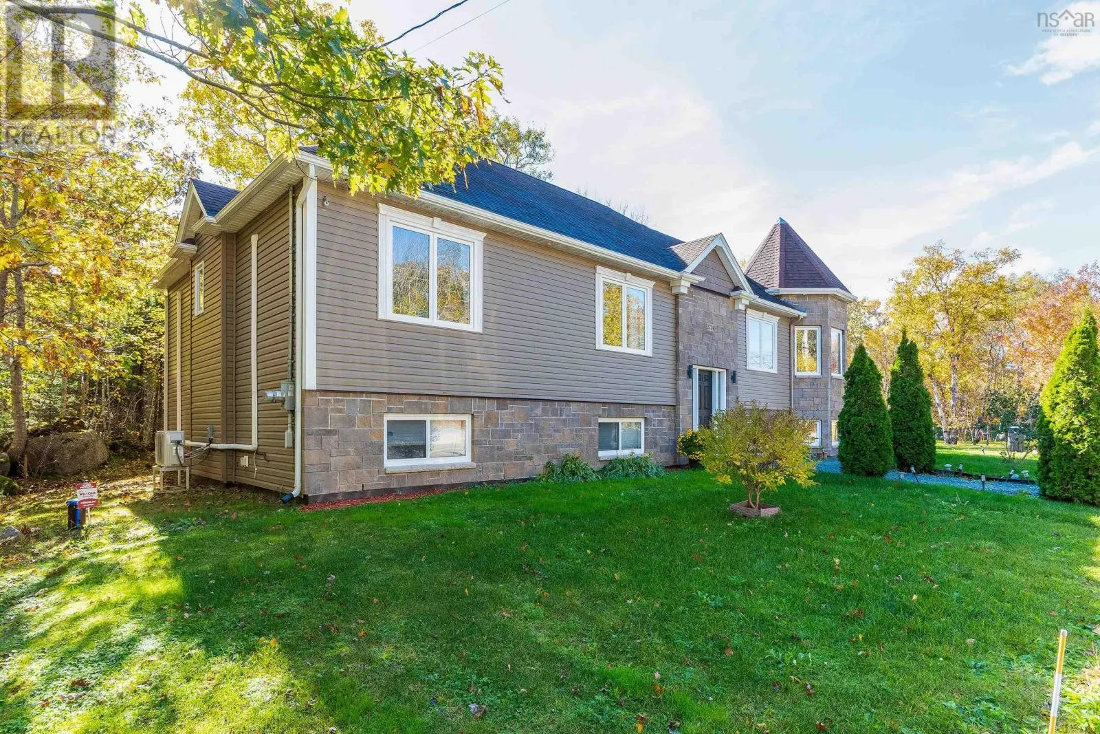 2706 St. Margaret's Bay Road