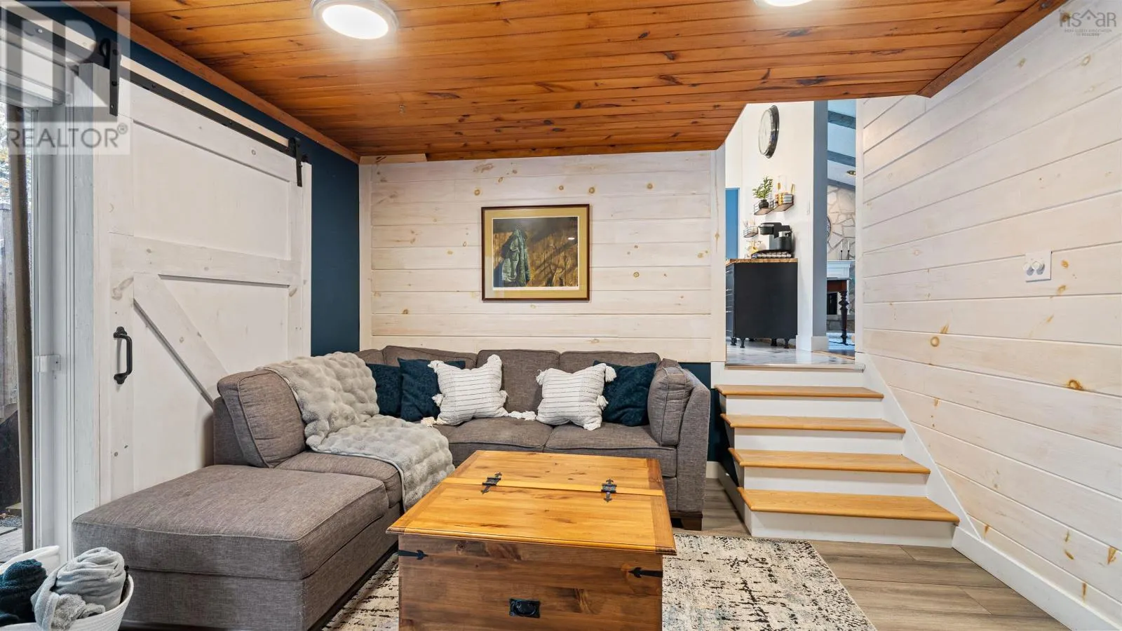 16 Donview Drive