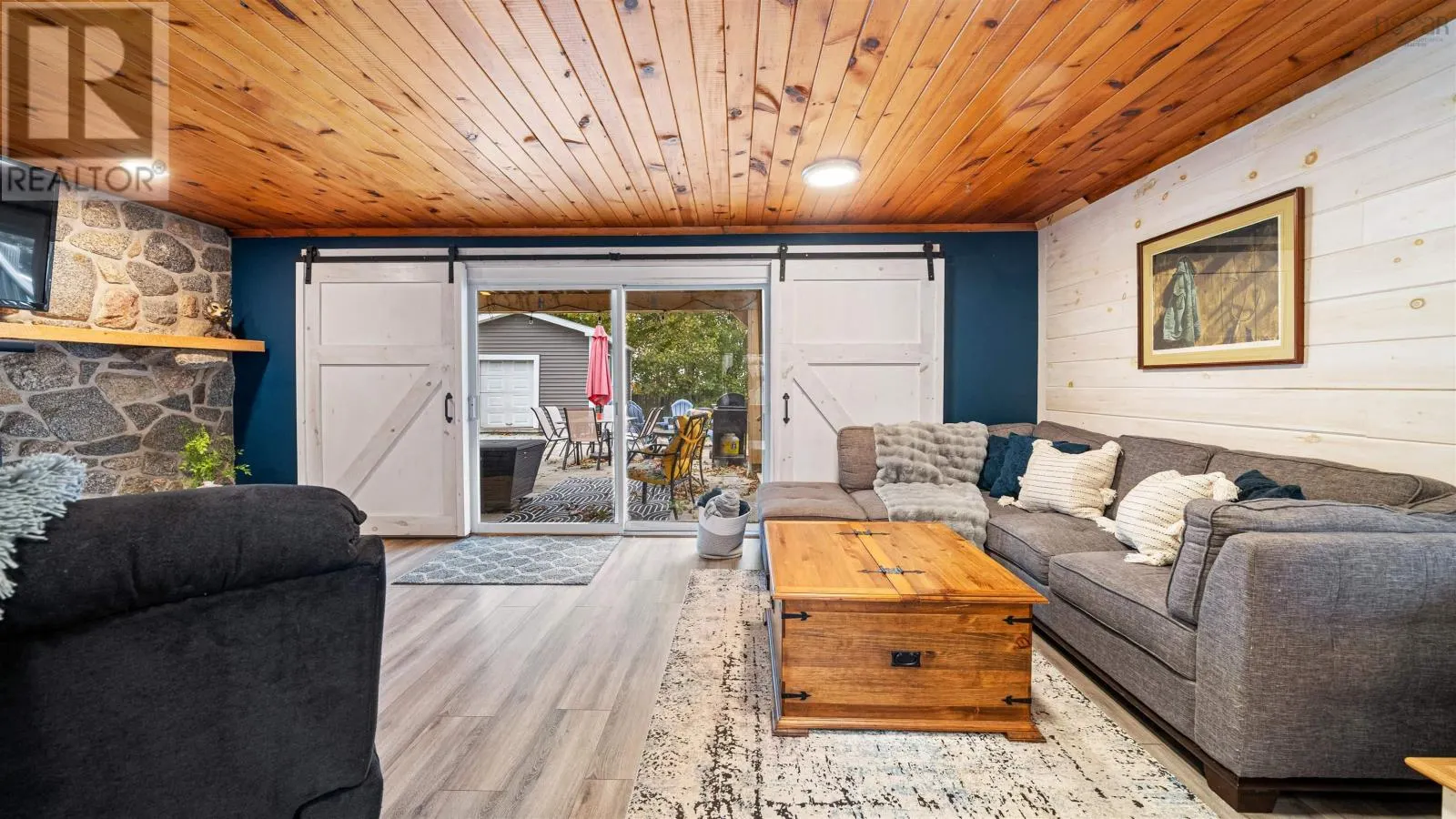16 Donview Drive