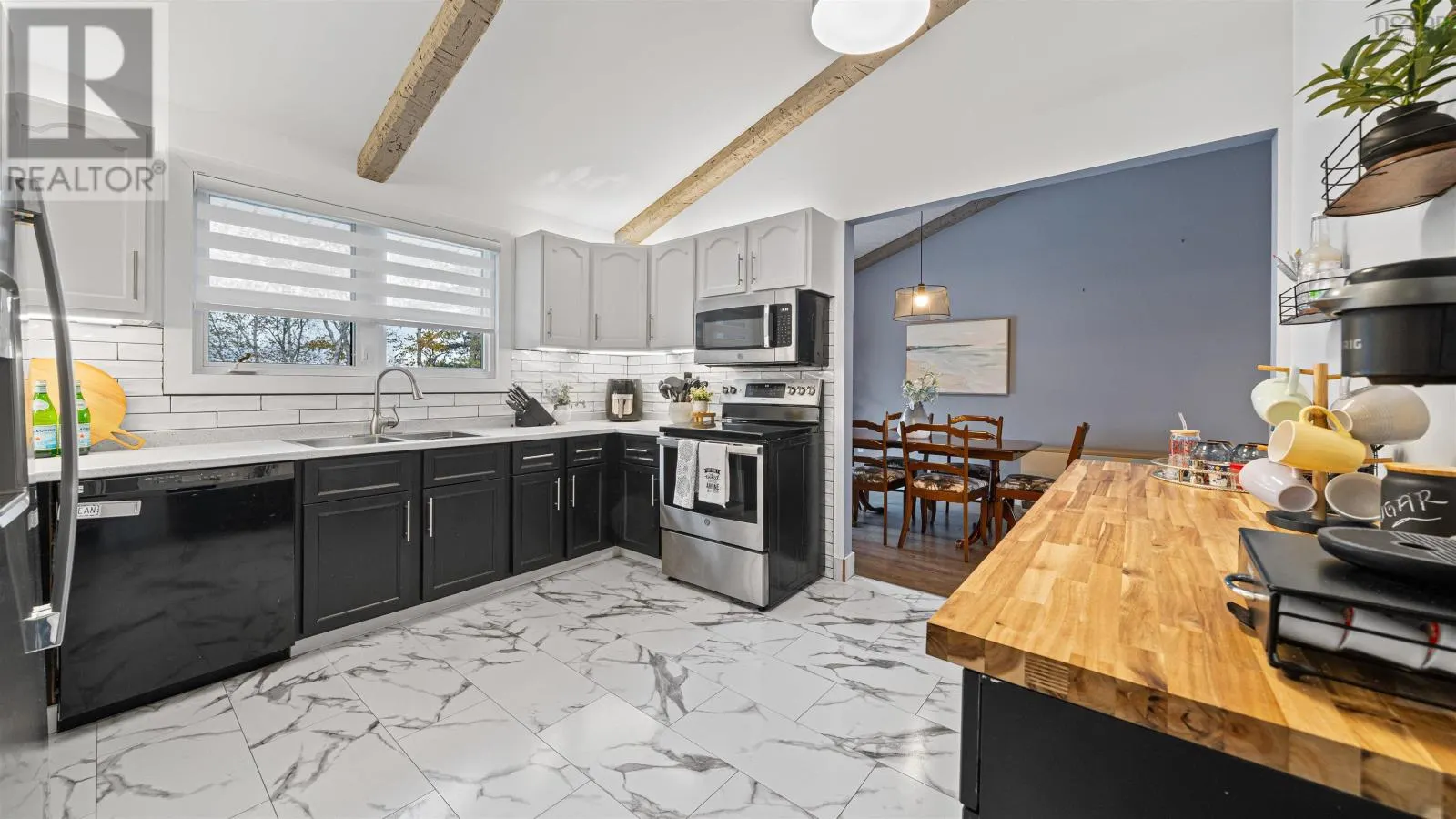 16 Donview Drive