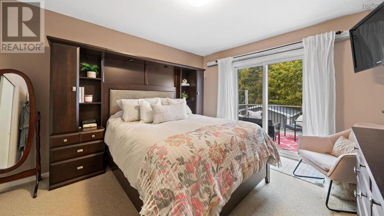 16 Donview Drive