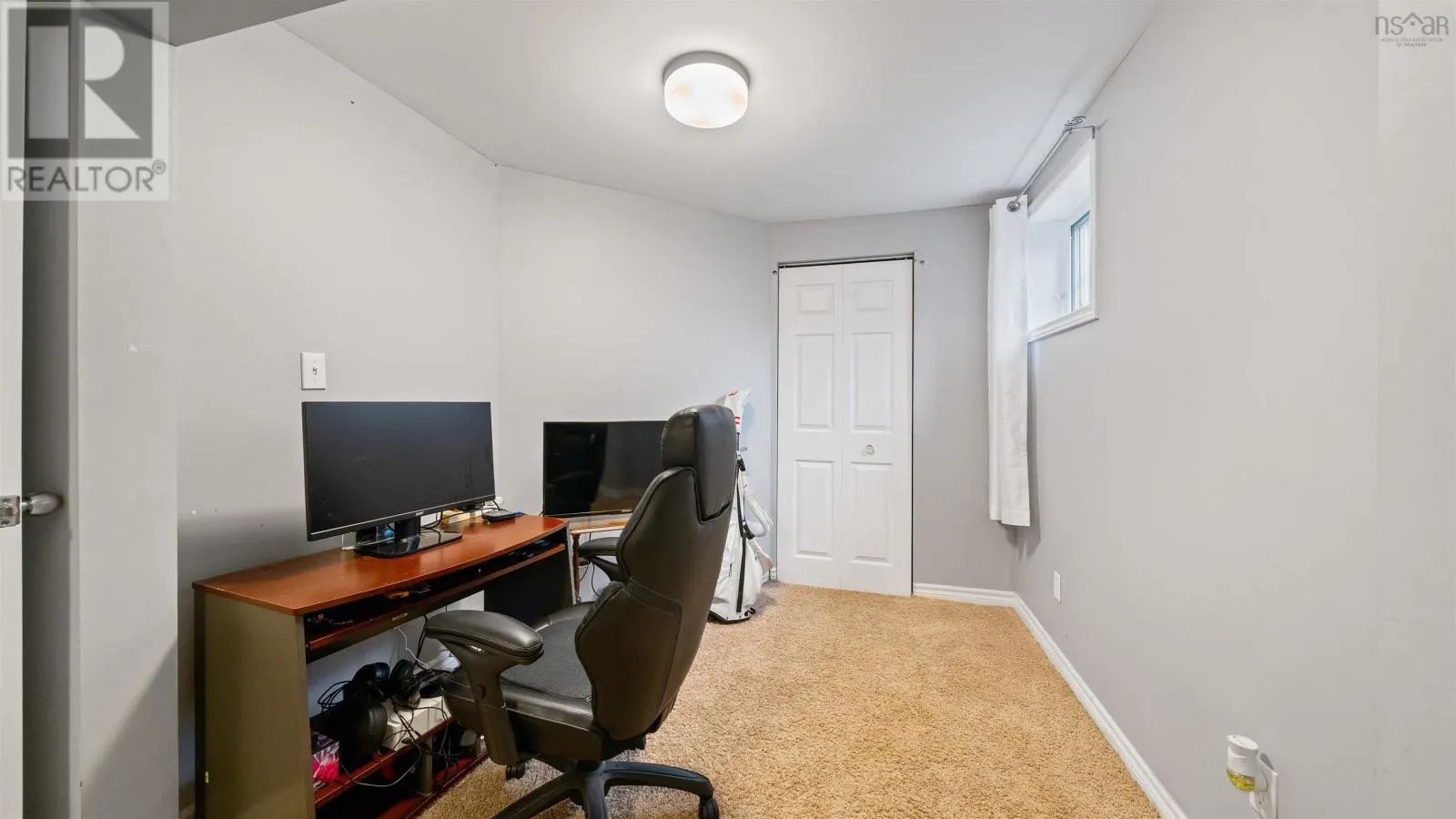 16 Donview Drive