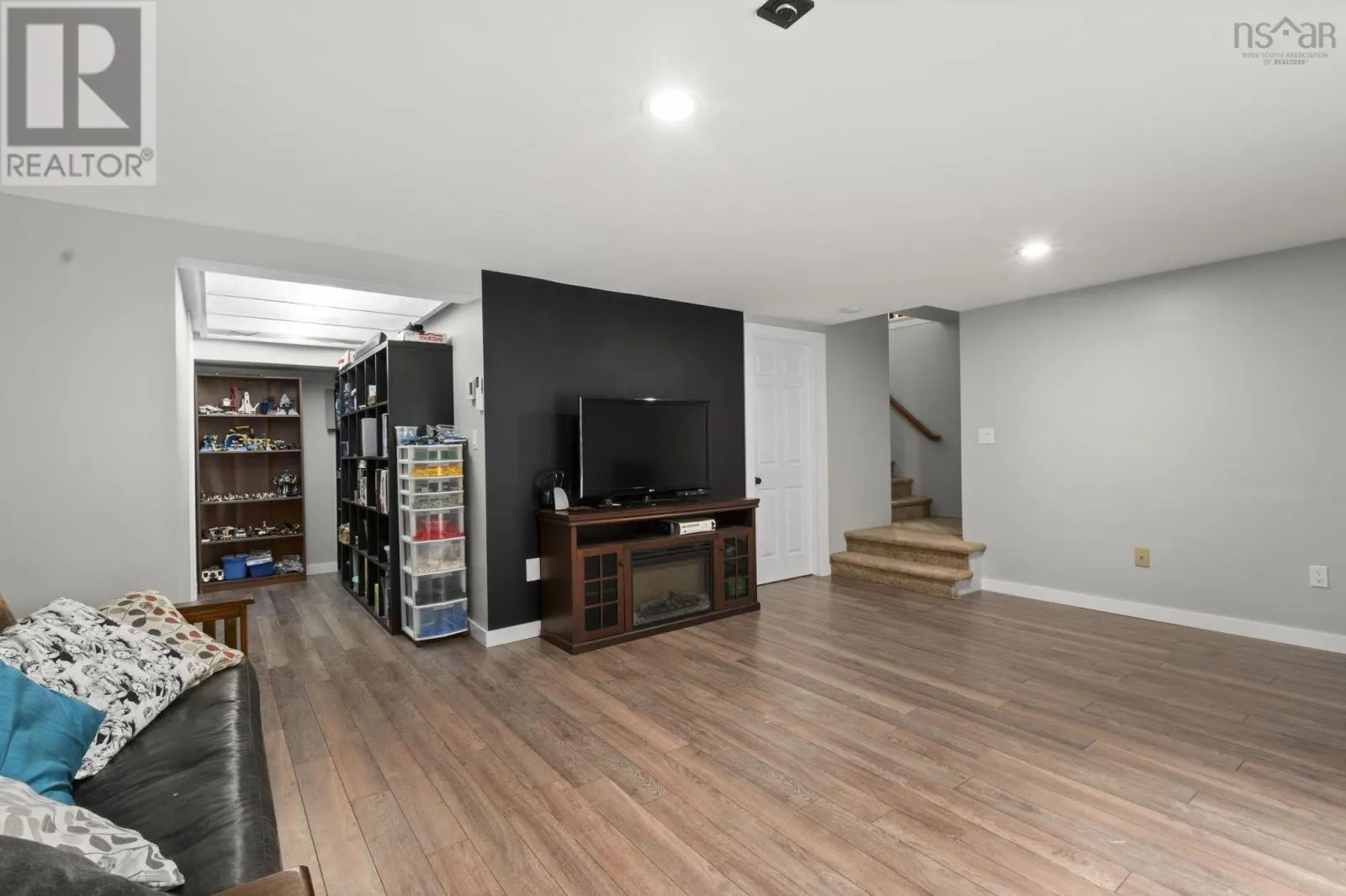 16 Canavan Drive