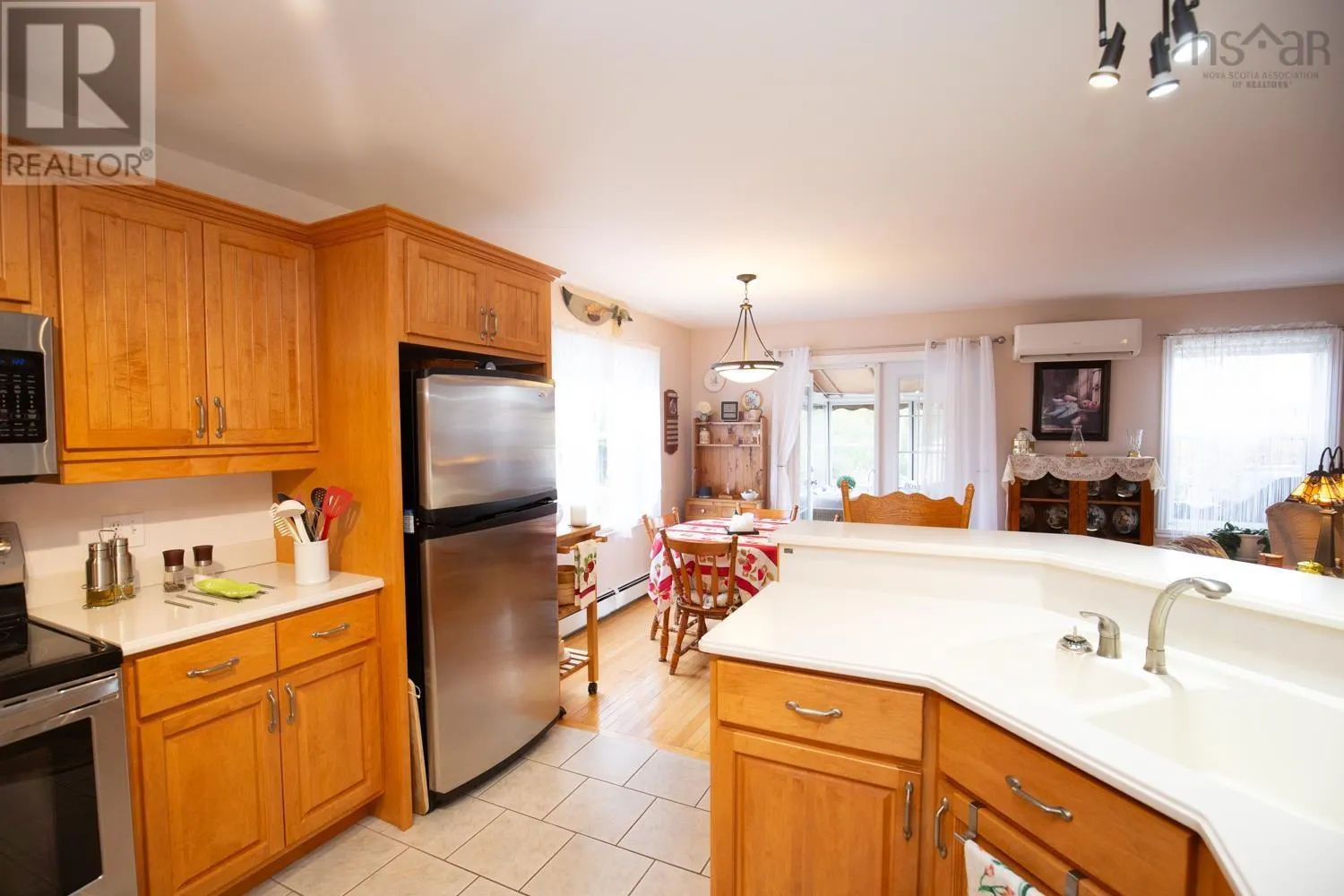 111 PARKSIDE Drive