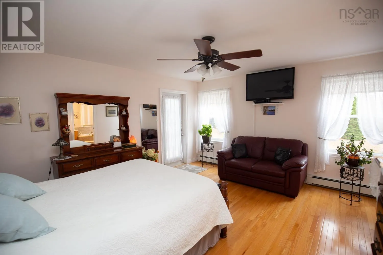 111 PARKSIDE Drive