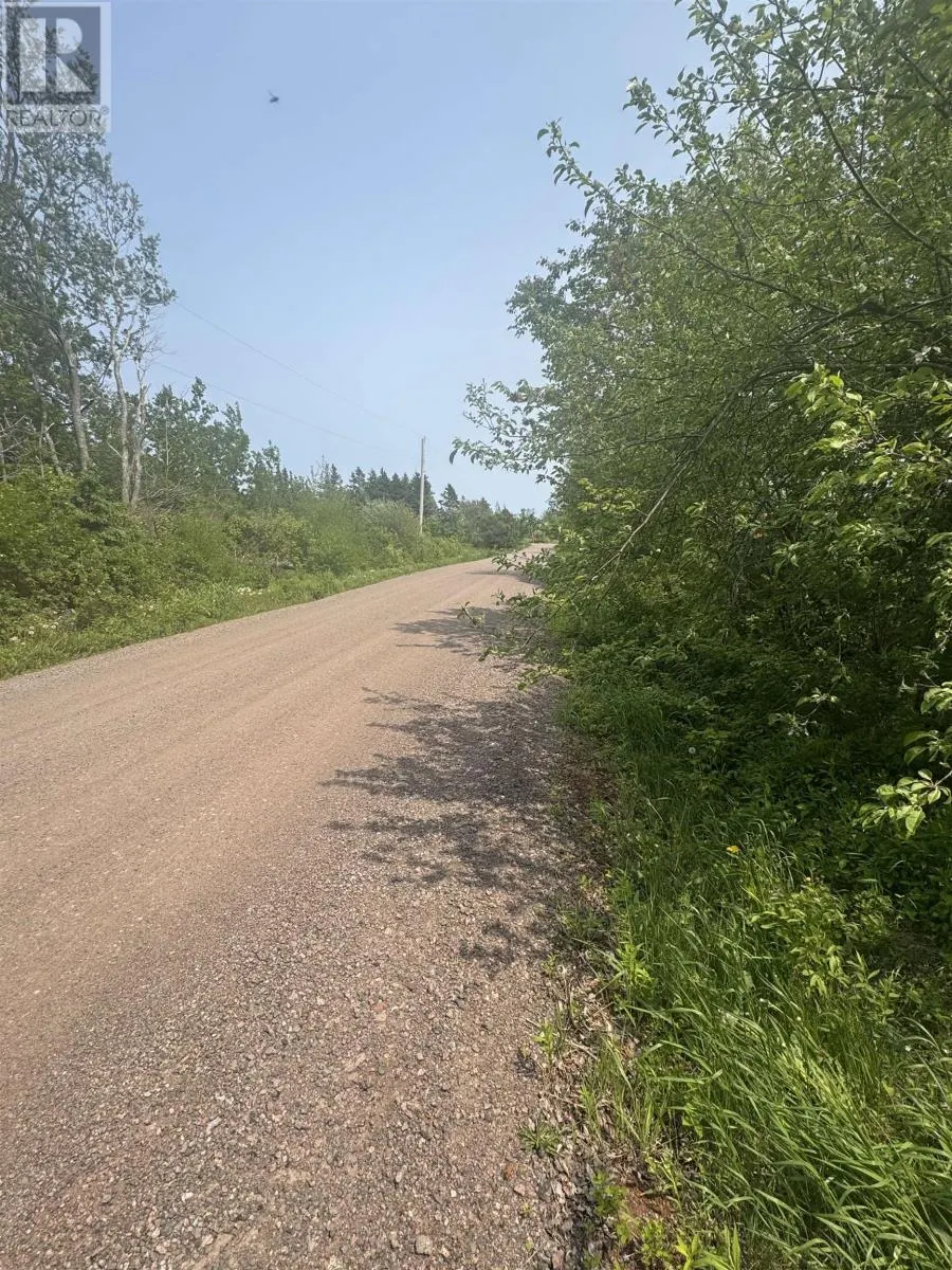 Lot MacGillvary Road