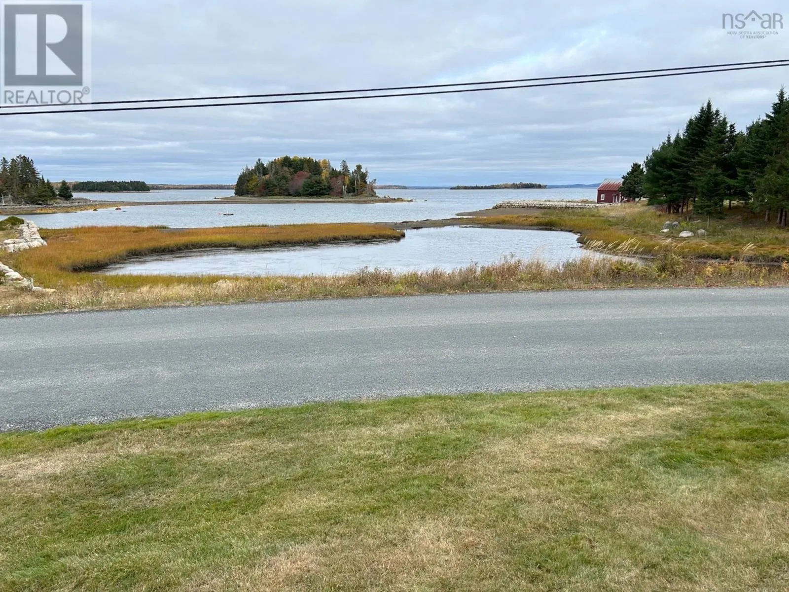 210 Martins Point Road