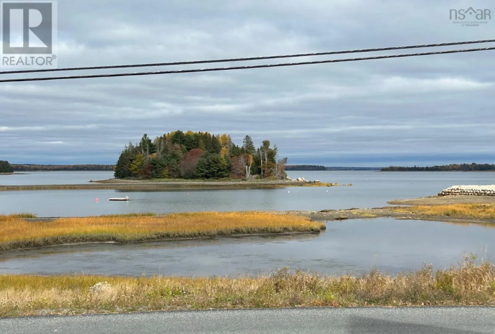 210 Martins Point Road