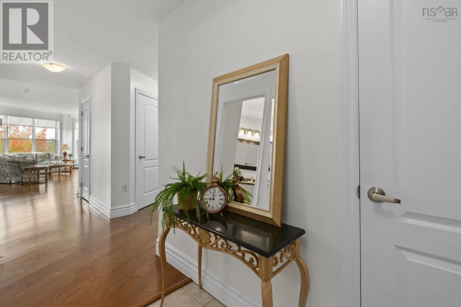 210 120 Southgate Drive