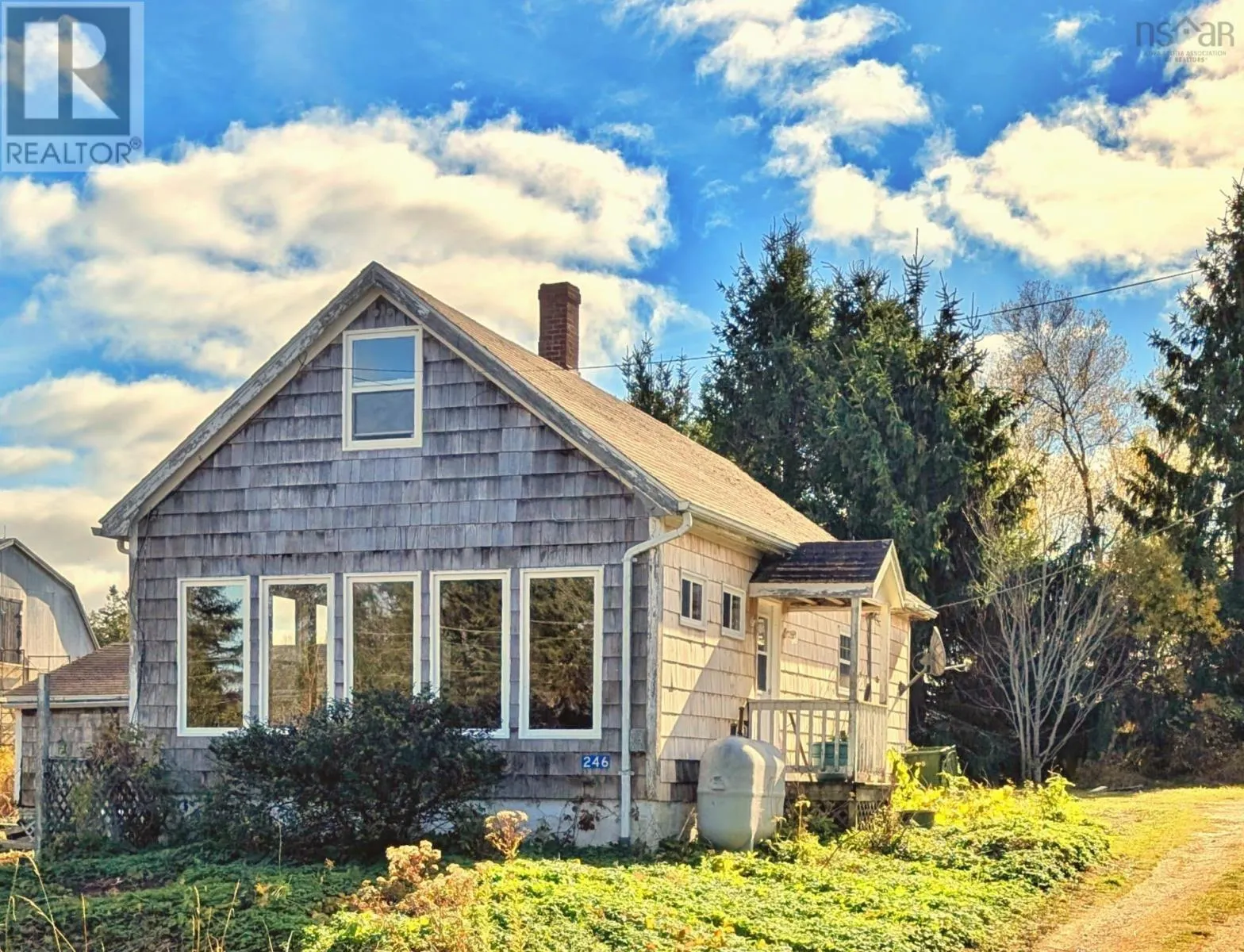 246 West Brooklyn Road