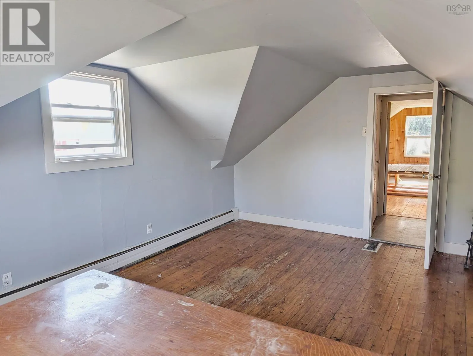 246 West Brooklyn Road