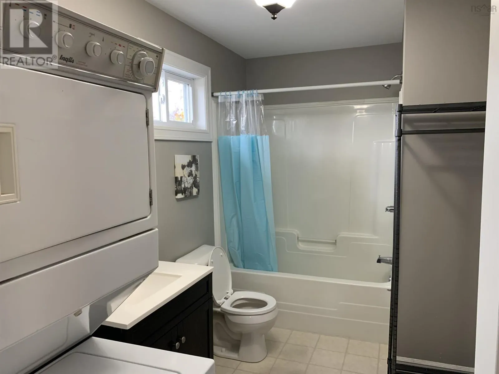 1423 Fall River Road