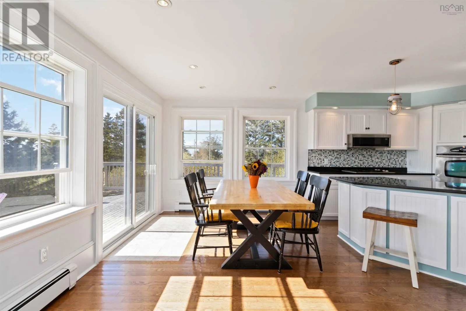 157 The Point Road