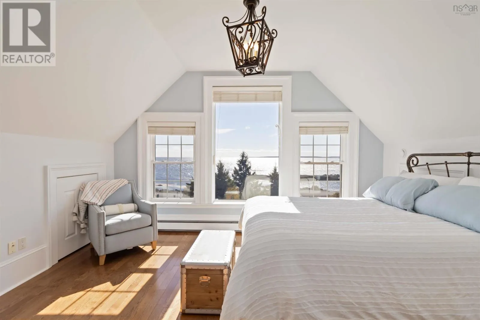 157 The Point Road