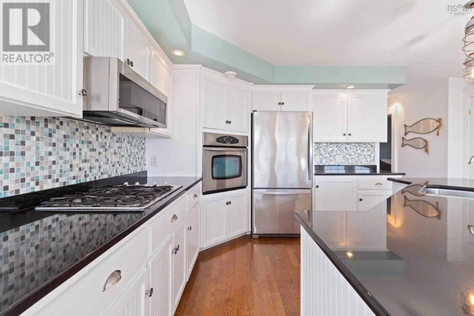 157 The Point Road